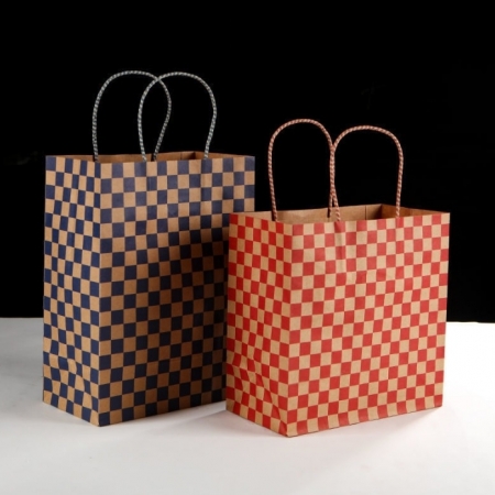 Custom Kraft Bag With Logo Clothes Grid Handle Paper Bags 