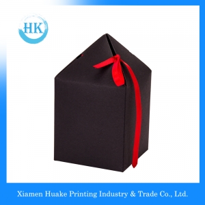 Cruz preta top tratar tenda artesanato flor caixa de papel de presente com fita vermelha clousure 