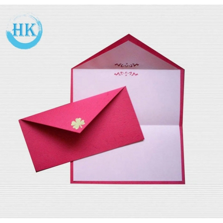 Envelope com folha de ouro 